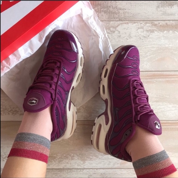 NWT Nike Air Max Plus TN - Picture 2 of 8